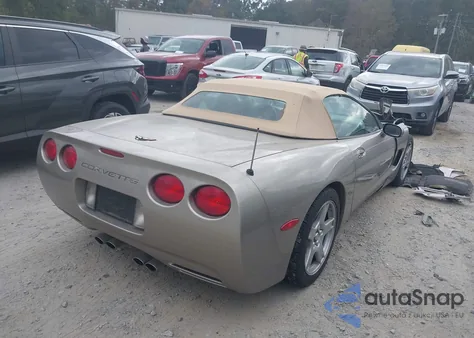 1998 Chevrolet Corvette из США, поврежденный, VIN 1G1YY32G5W5124387
